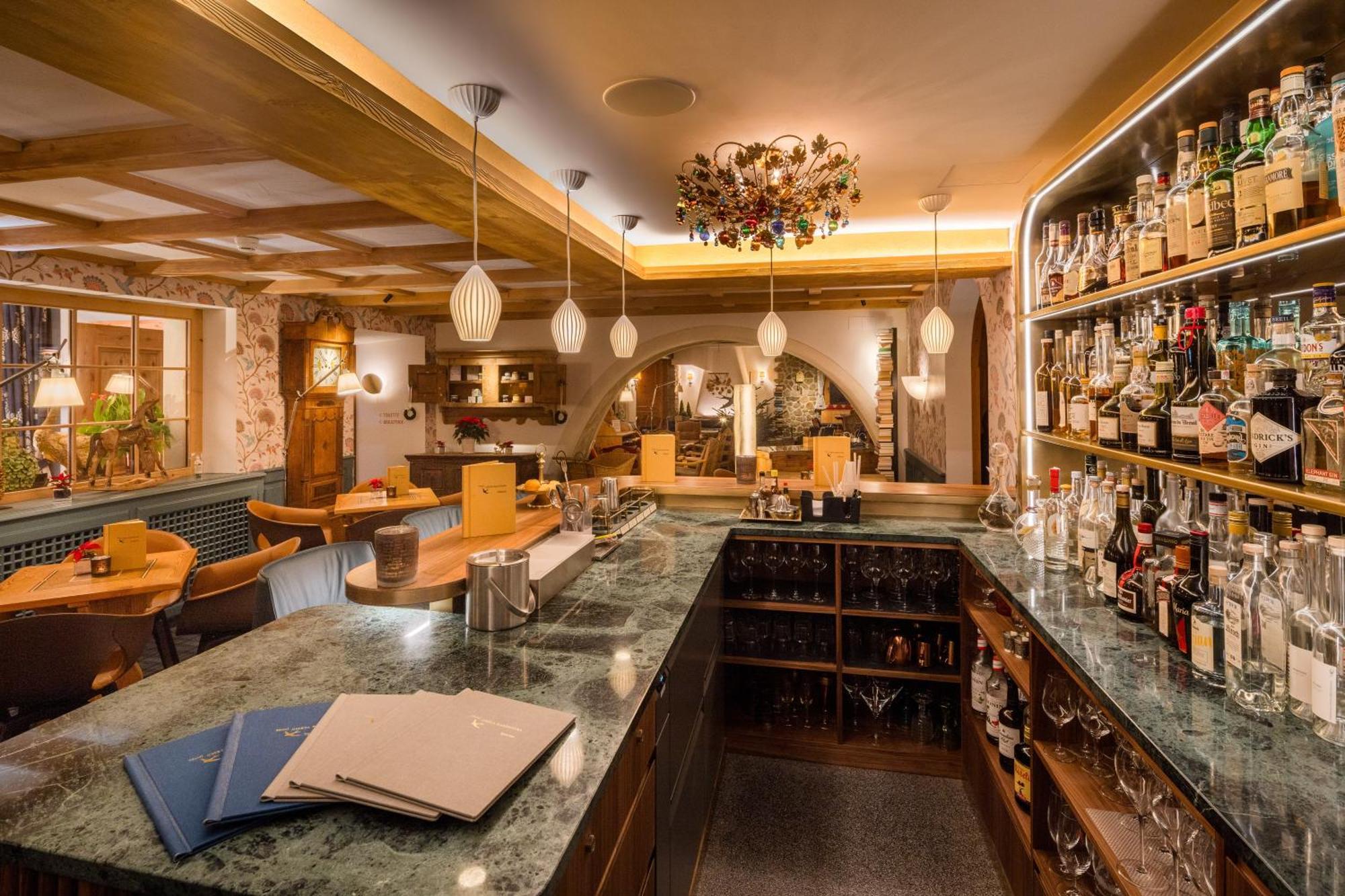 סילס מריה Hotel Chesa Randolina מראה חיצוני תמונה