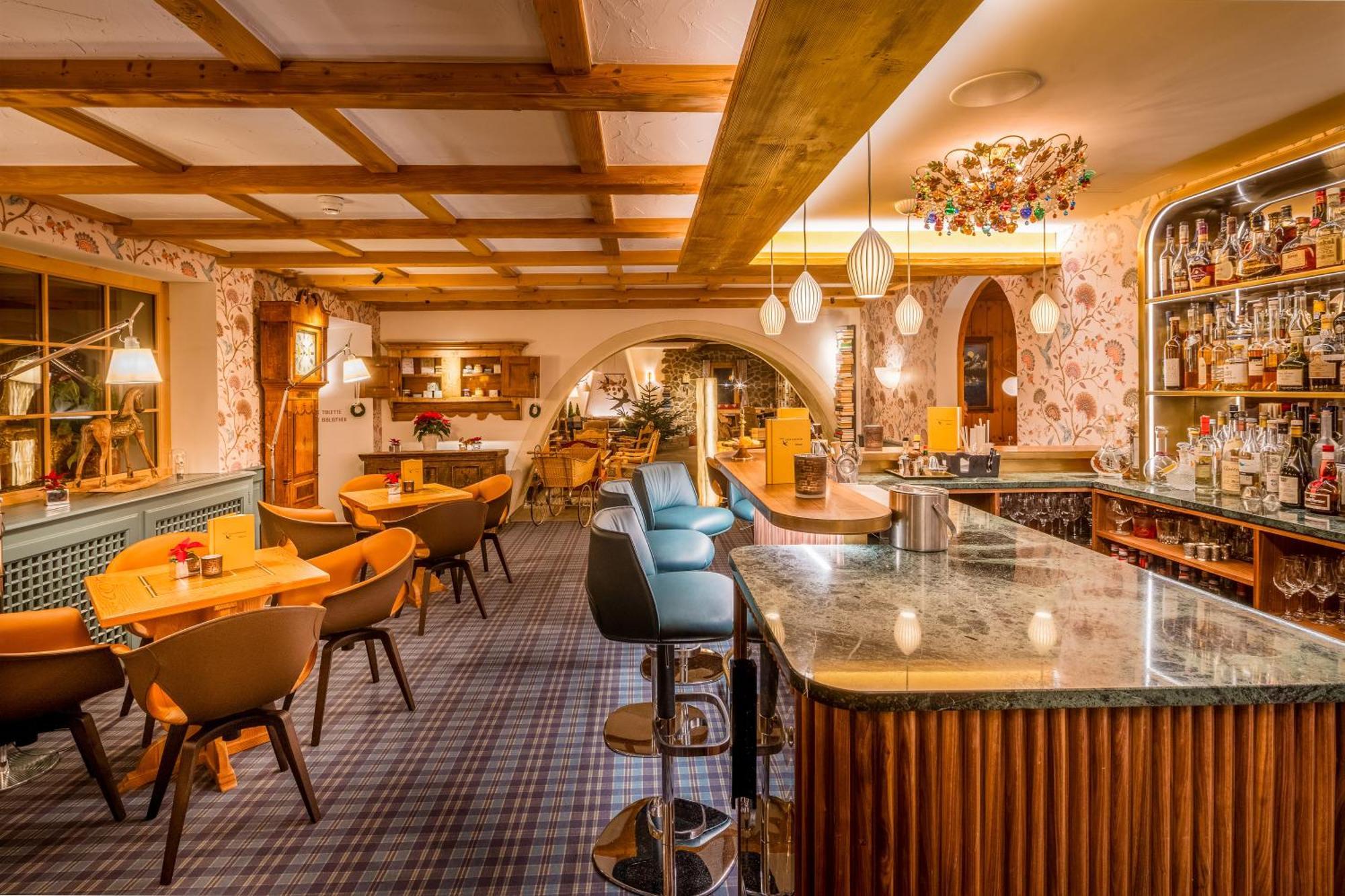 סילס מריה Hotel Chesa Randolina מראה חיצוני תמונה